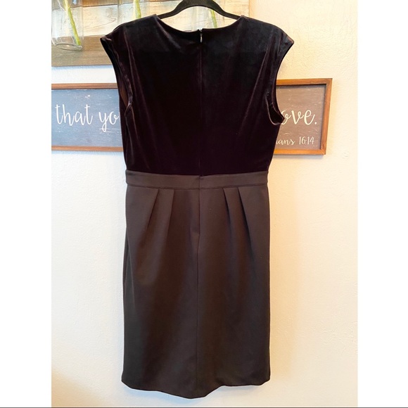 Charter Club Velvet Dress with bow - Picture 3 of 4